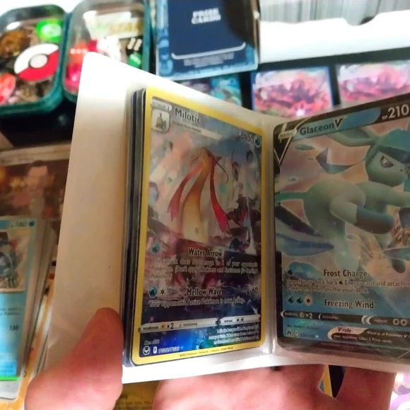 Bulk Pokémon trading cards